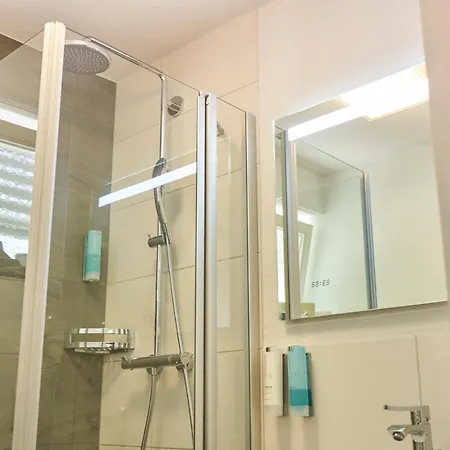 Πανσιόν Gaestehaus Am Wasserschloss & Restaurant Wasserschloss