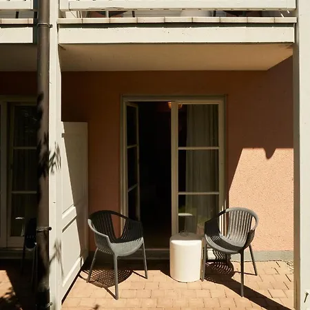 Gaestehaus Am Wasserschloss & Restaurant Wasserschloss Inzlingen