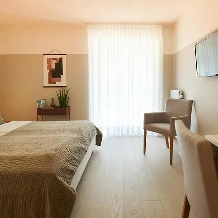 Gaestehaus Am Wasserschloss & Restaurant Wasserschloss Πανσιόν