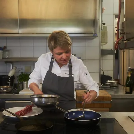 Gaestehaus Am Wasserschloss & Restaurant Wasserschloss 3* Inzlingen