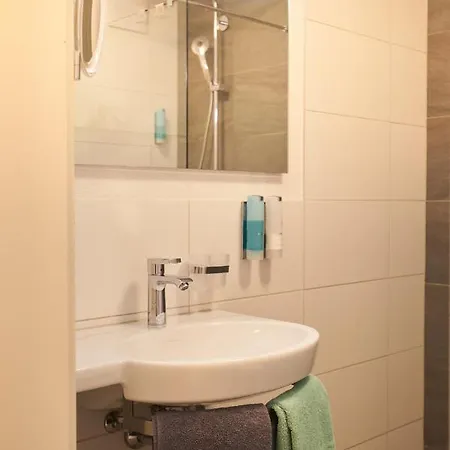 בית הארחה Gaestehaus Am Wasserschloss & Restaurant Wasserschloss Inzlingen