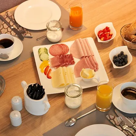 Πανσιόν Gaestehaus Am Wasserschloss & Restaurant Wasserschloss Inzlingen