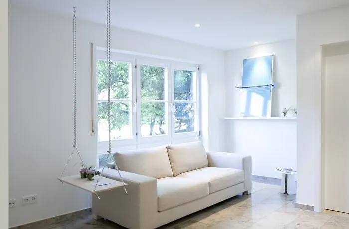 Gaestehaus Am Wasserschloss & Restaurant Wasserschloss Gæstehus Inzlingen